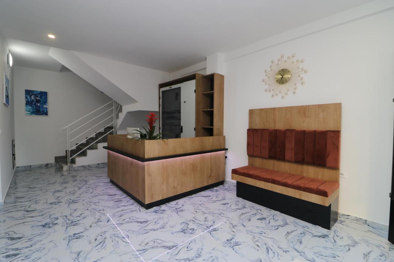 Heming-Way Hotel Durres Luaran gambar